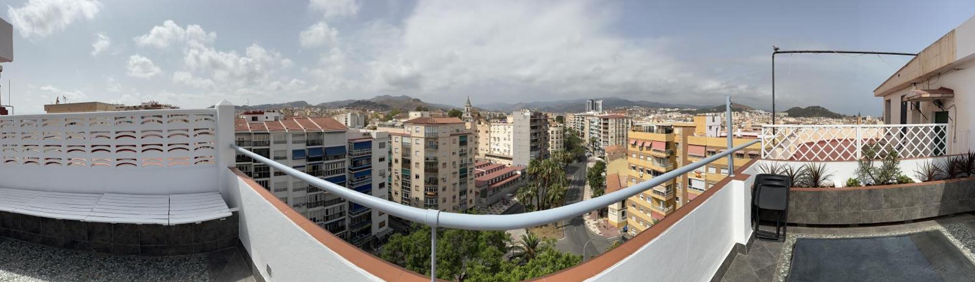 شقة Atico Plaza Bailen Malaga Centro المظهر الخارجي الصورة