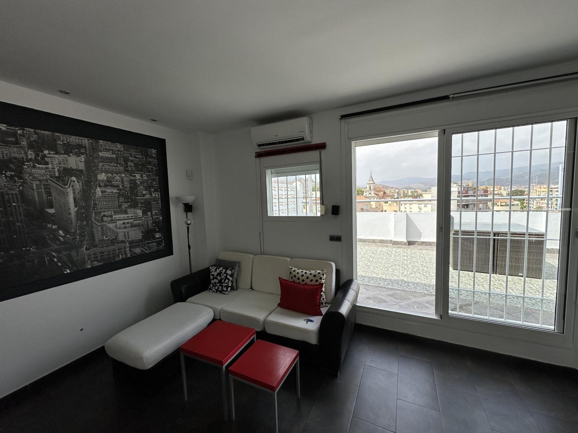 شقة Atico Plaza Bailen Malaga Centro المظهر الخارجي الصورة