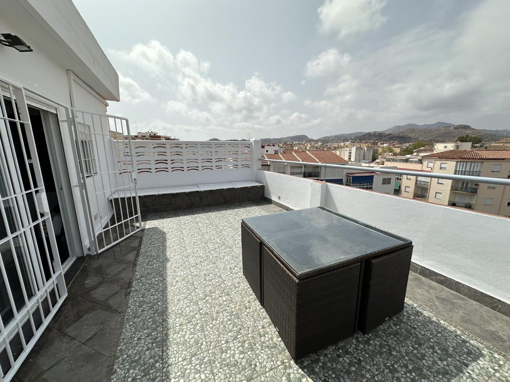 شقة Atico Plaza Bailen Malaga Centro المظهر الخارجي الصورة